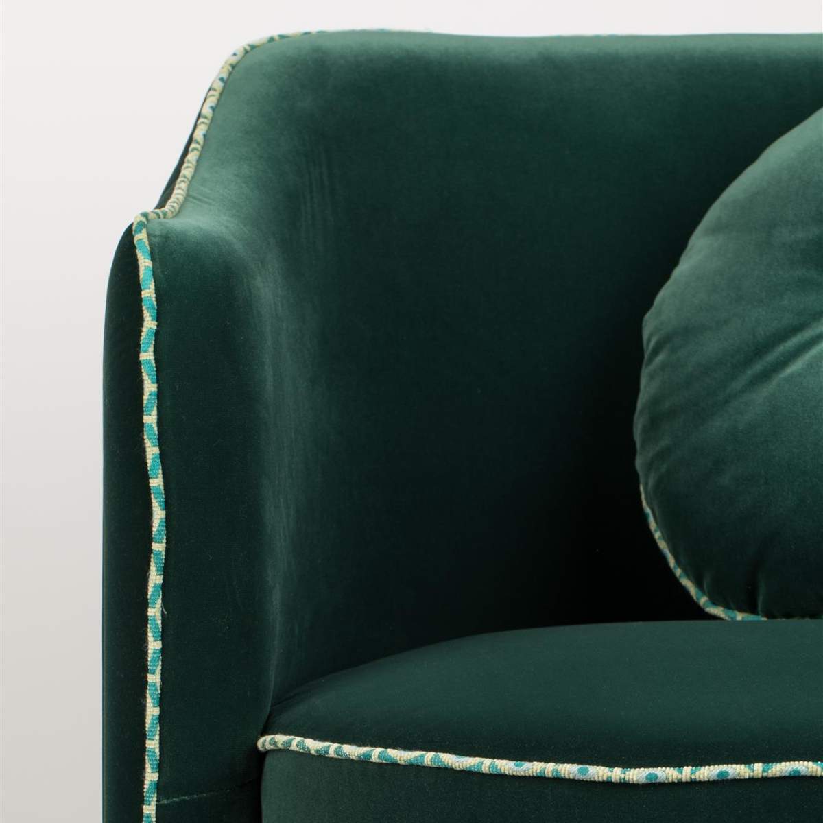 Bold Monkey Sassy Granny Lounge Chair