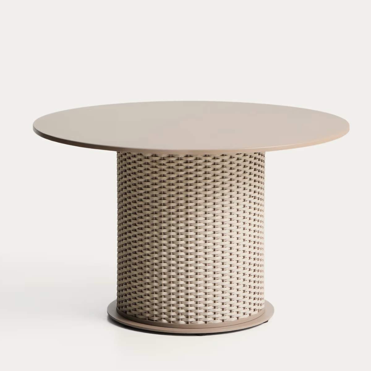 Kave Home Sedalis taupe outdoor table in aluminium and rope cord Ø120cm