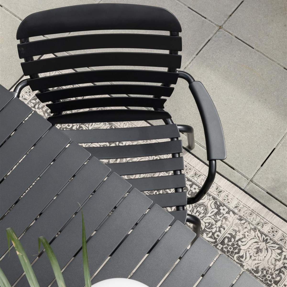 Zuiver Set Garden Table Vondel 214 + 6 Armchair Vondel