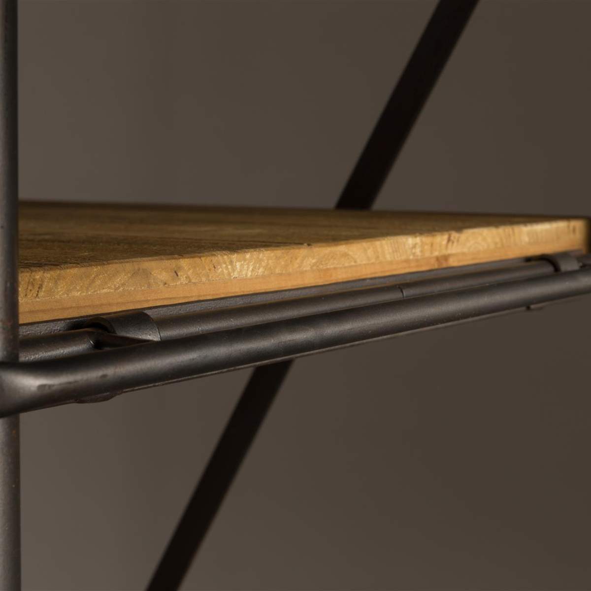 Dutch Bone Shelf Iron