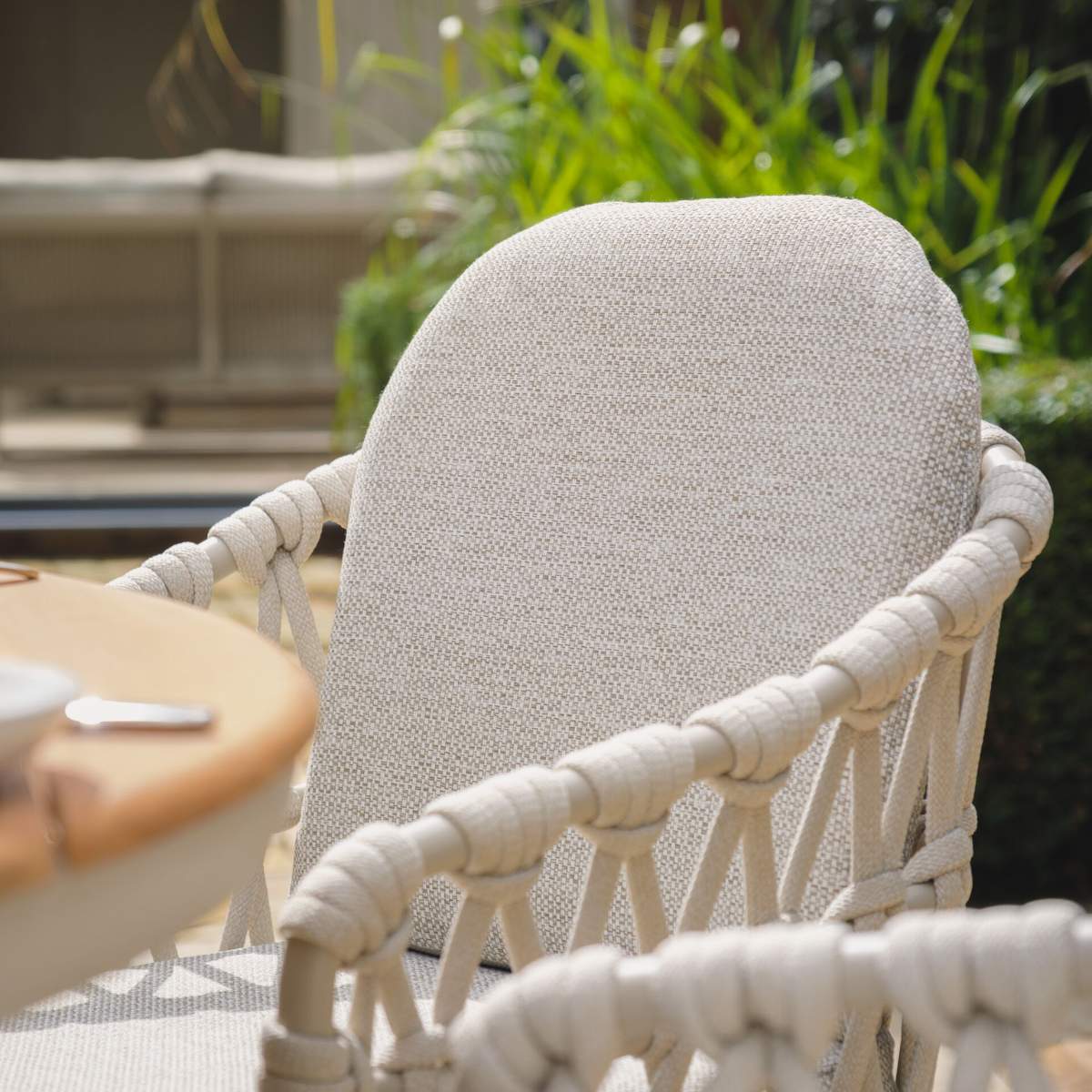 Maze Sicily Open Rope Weave 6 Seat Round Pedestal Dining Set - Latte