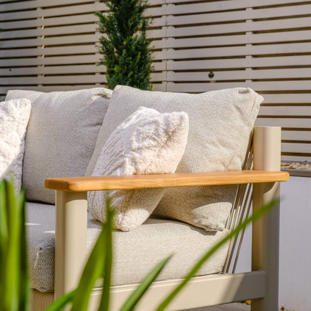 Maze Sicily Rope Weave 2 Seat Sofa