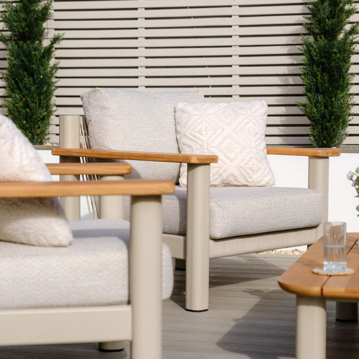 Maze Sicily Rope Weave 2 Seat Sofa