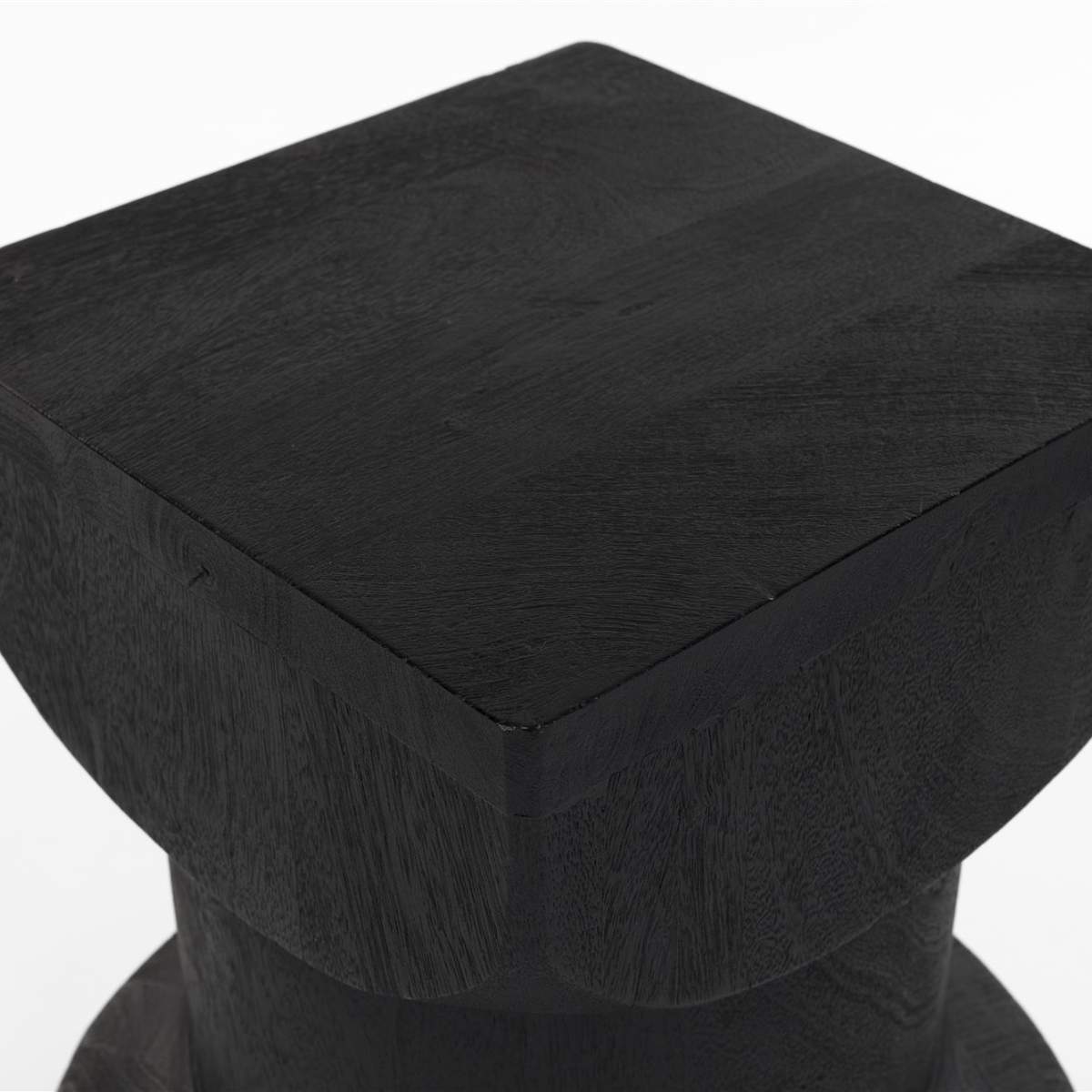 Beau&Co Side Table Rea