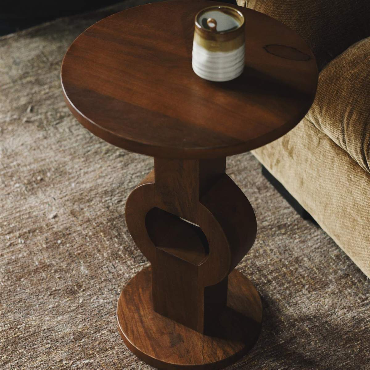 Dutch Bone Side Table Tondo