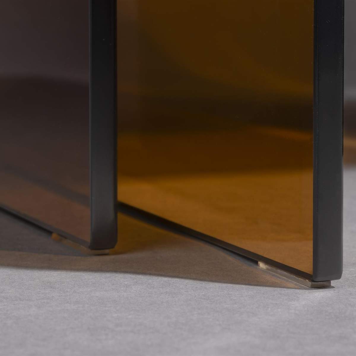Dutch Bone Side Table Vetro Set of 2