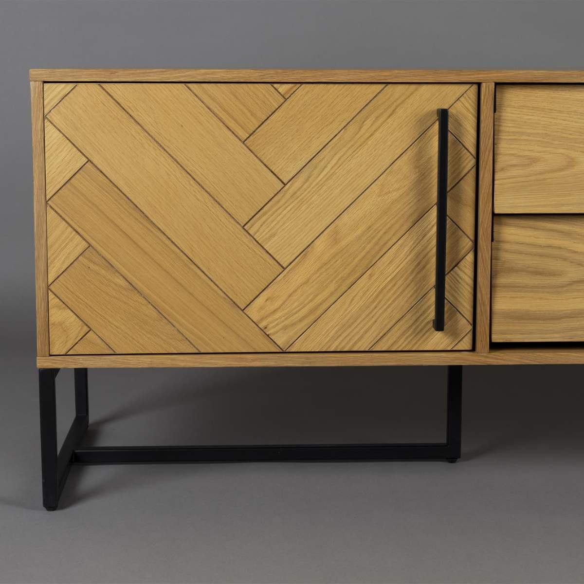 Dutch Bone Sideboard Class Low Oak