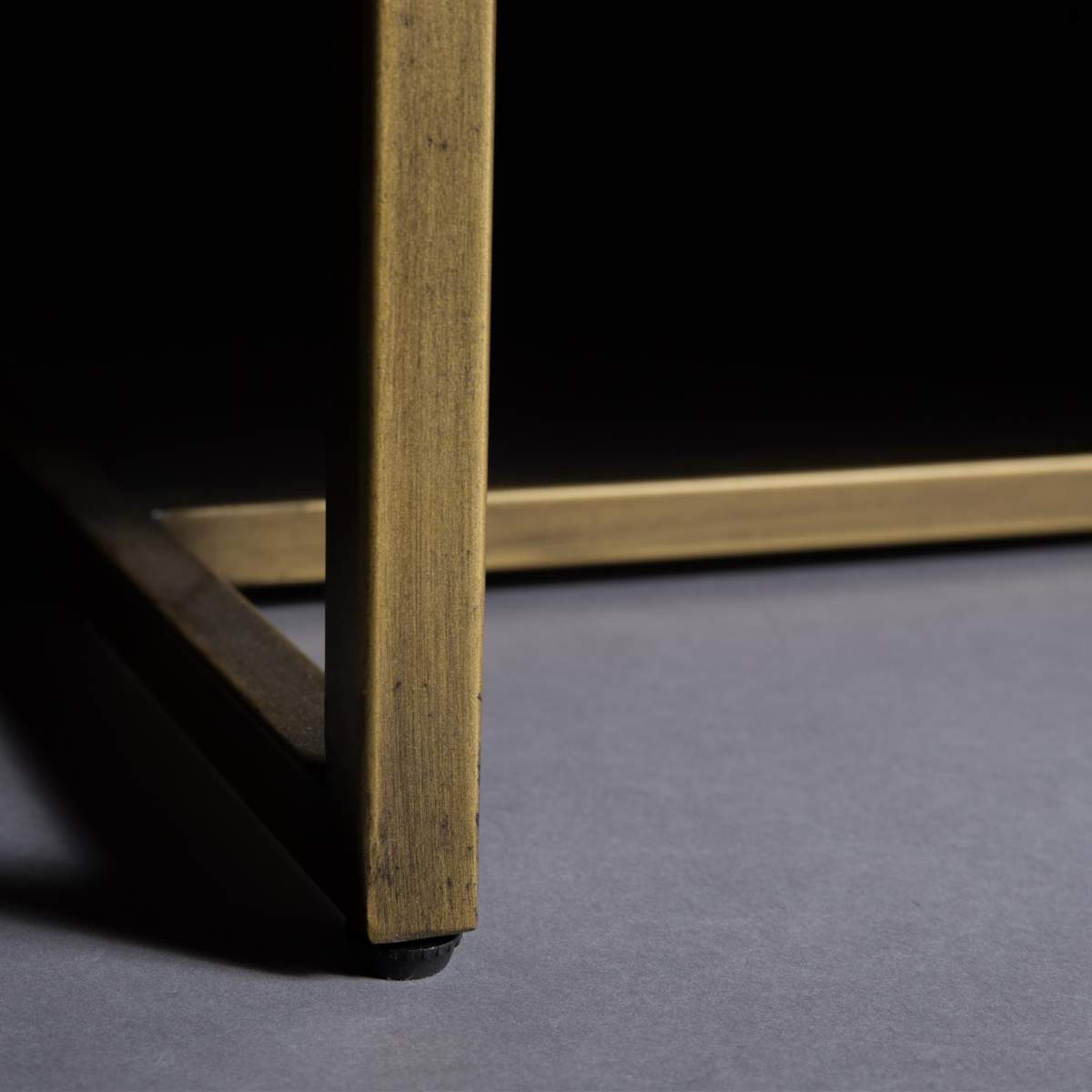 Dutch Bone Sideboard Class