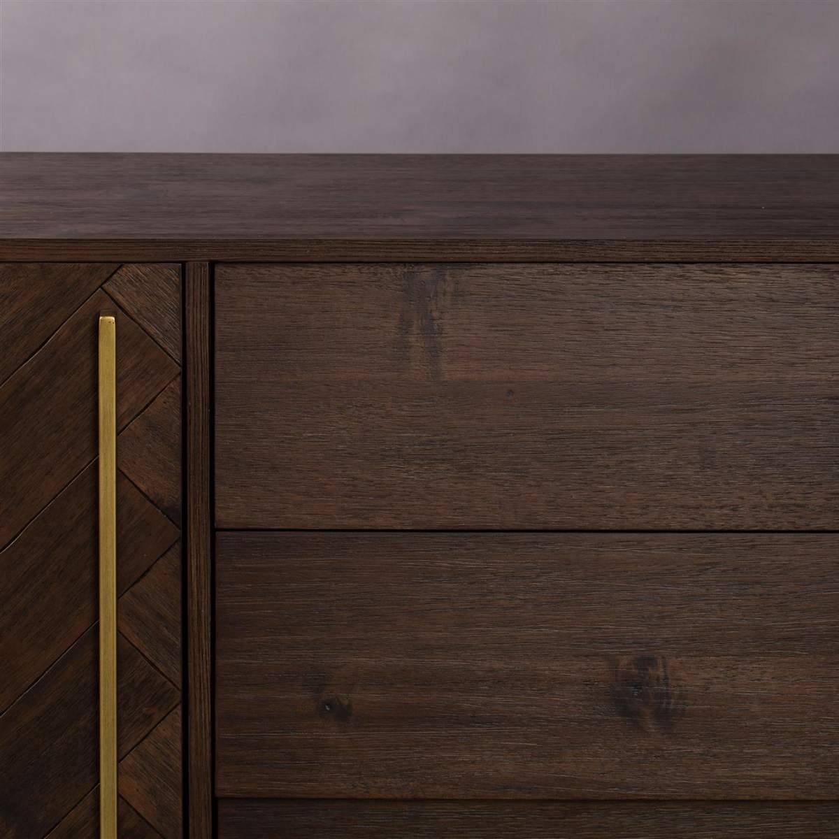 Dutch Bone Sideboard Class