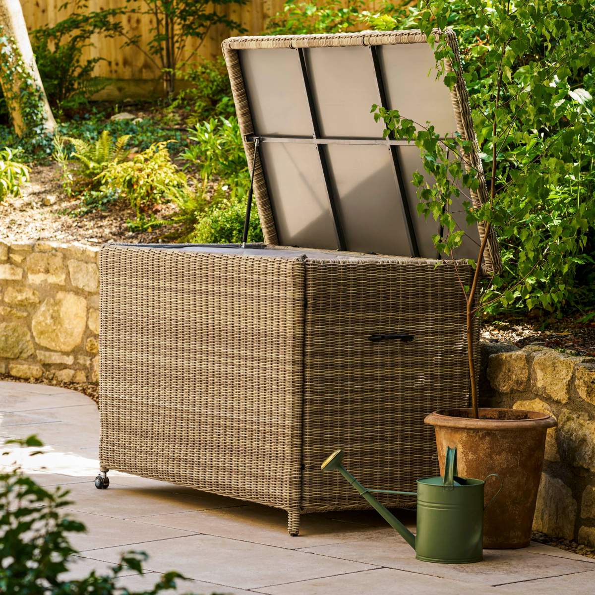 Garden Trading Skala Storage Box XL Light Rattan