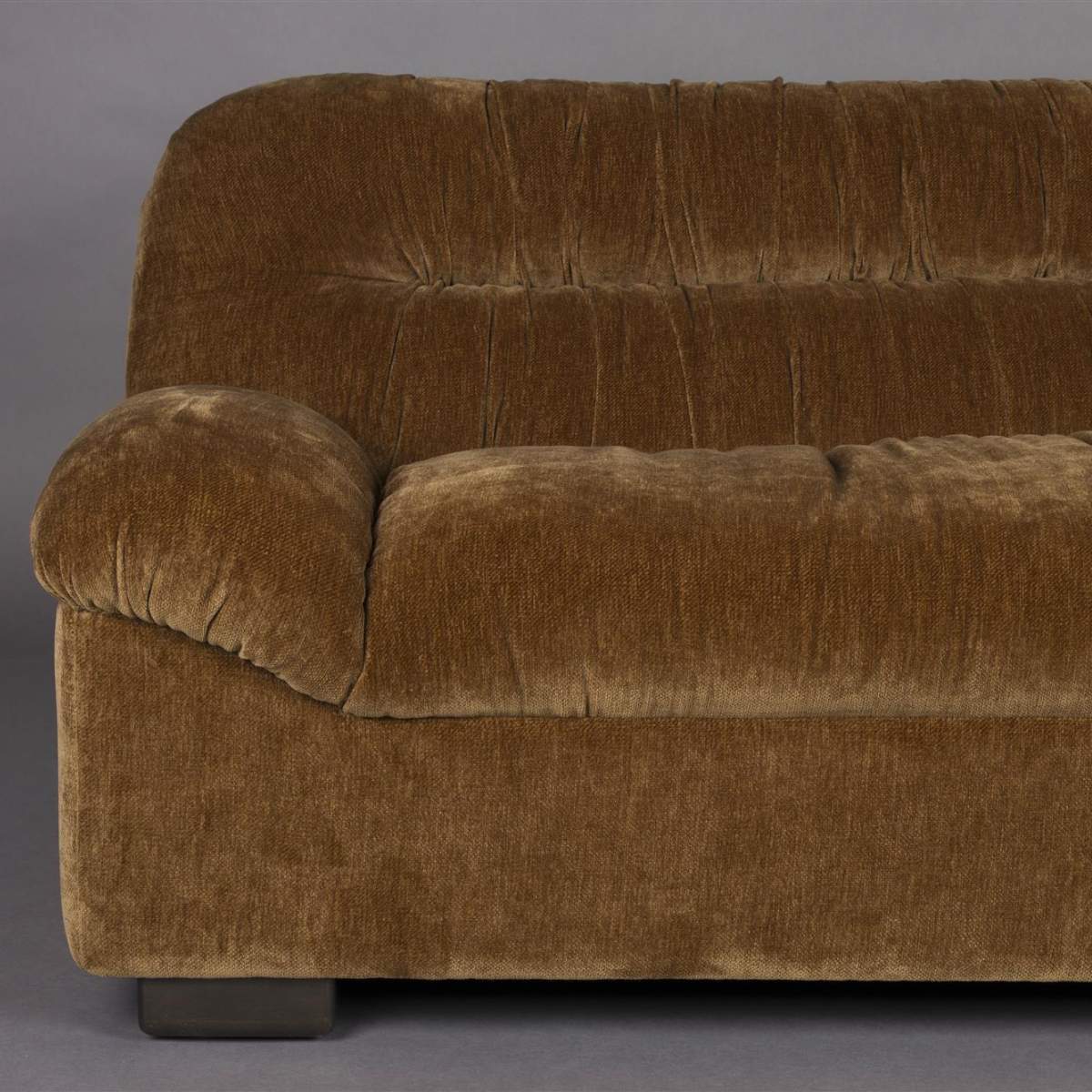 Dutch Bone Sofa Douglas