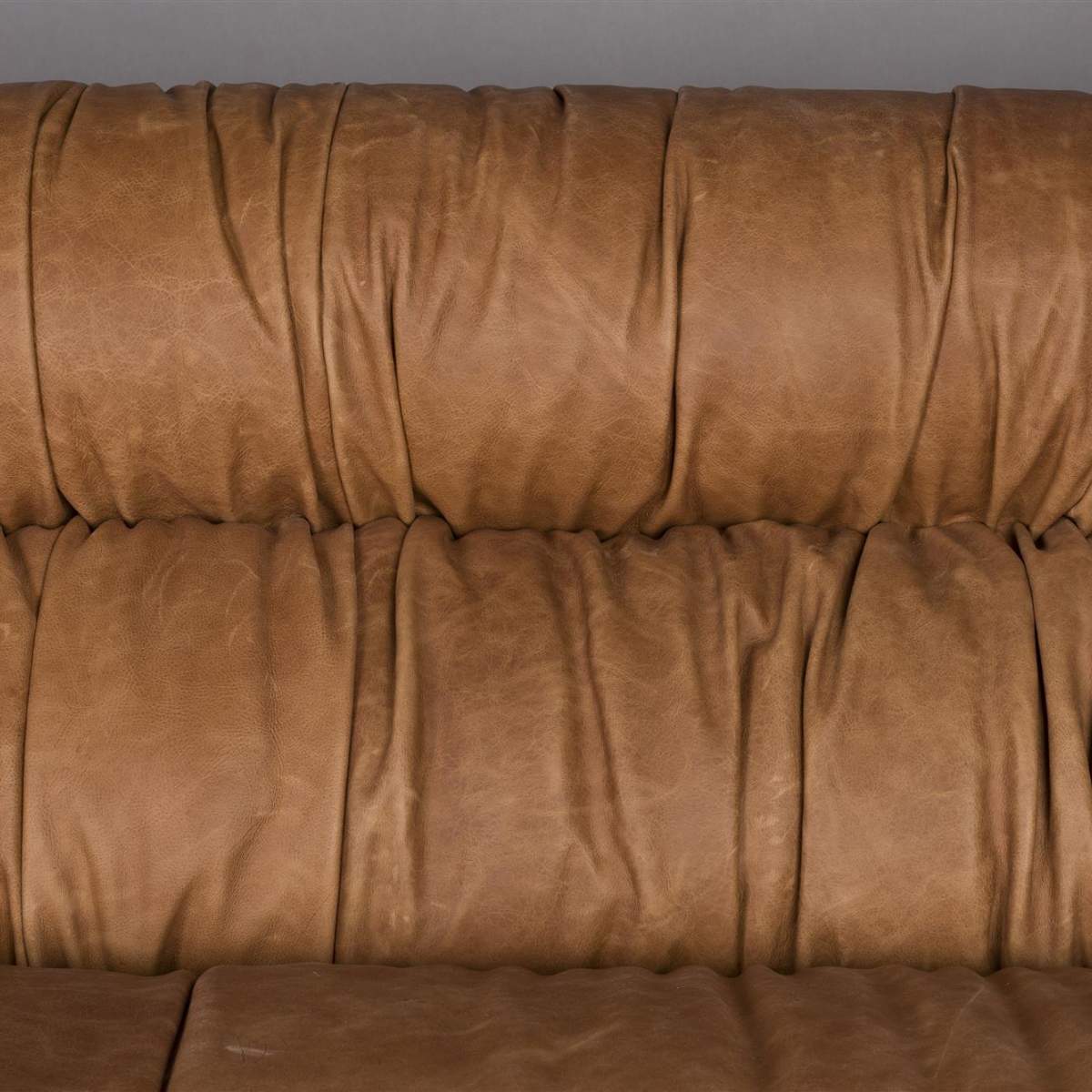 Dutch Bone Sofa Douglas