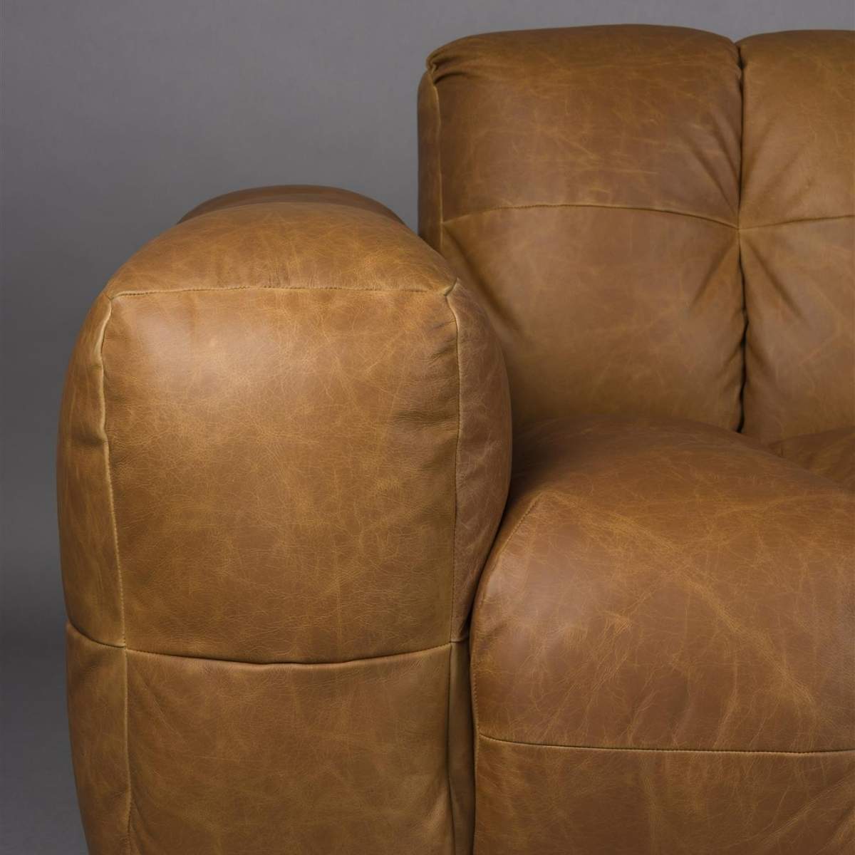 Dutch Bone Sofa Hackman