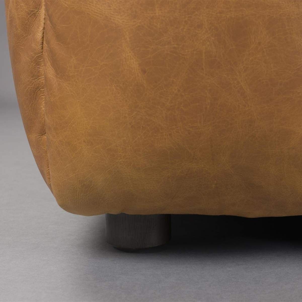 Dutch Bone Sofa Hackman