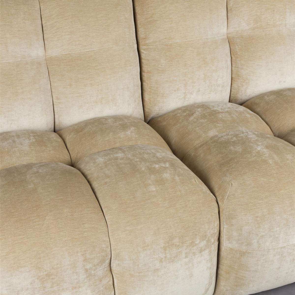 Dutch Bone Sofa Hackman