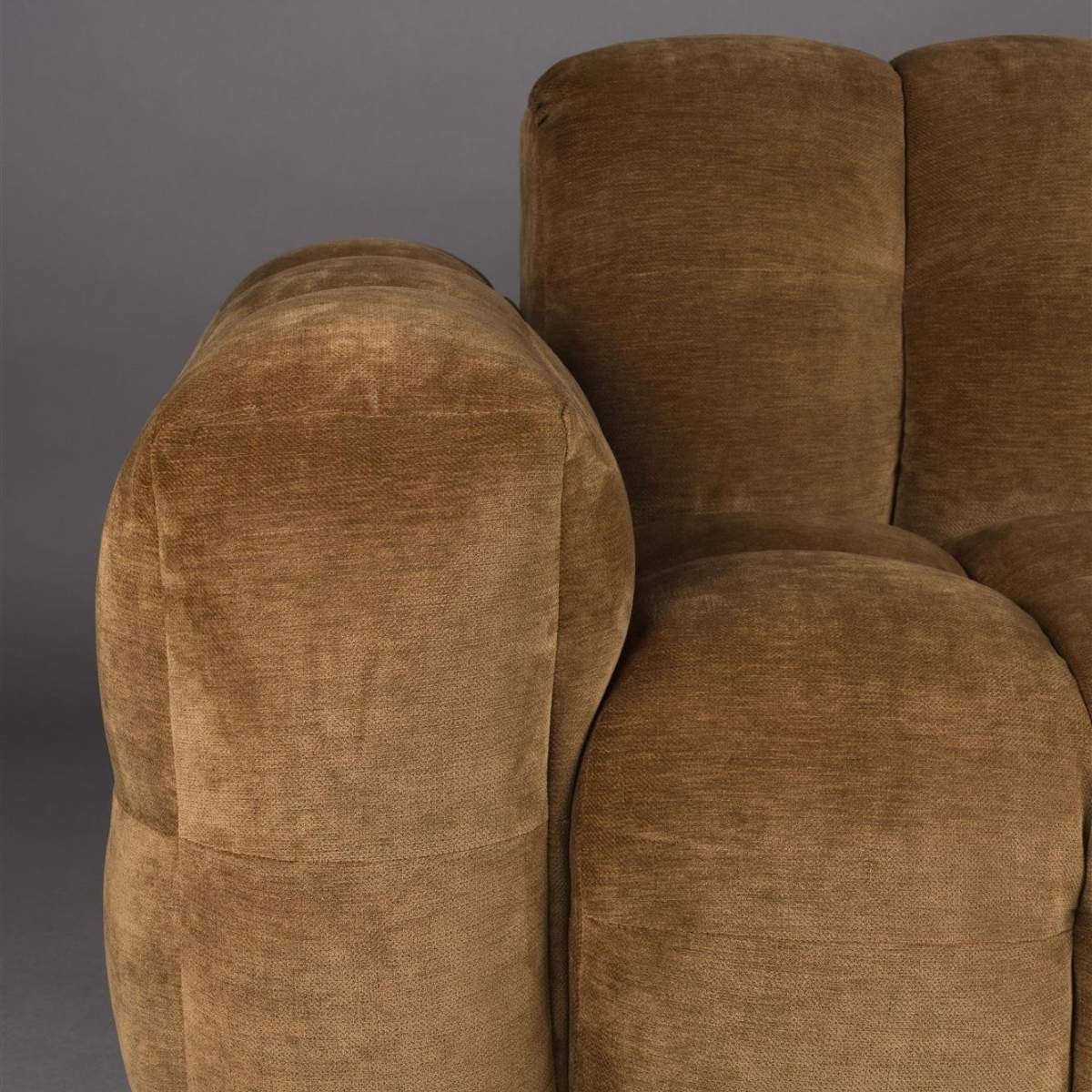 Dutch Bone Sofa Hackman