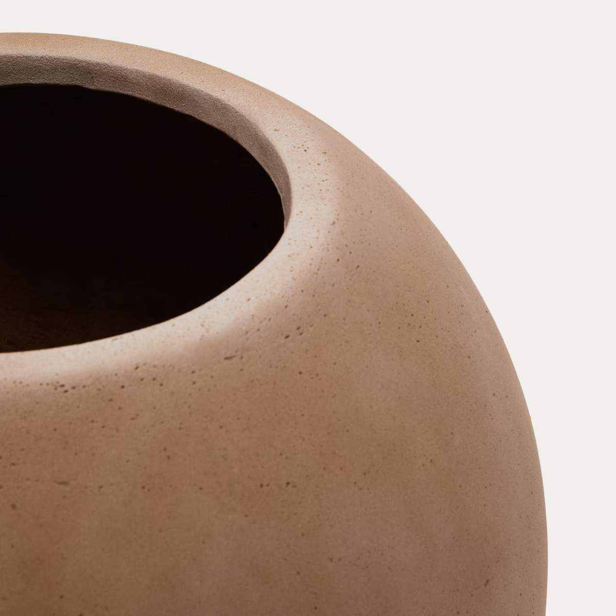 Kave Home Solna terracotta-effect planter Ø66cm