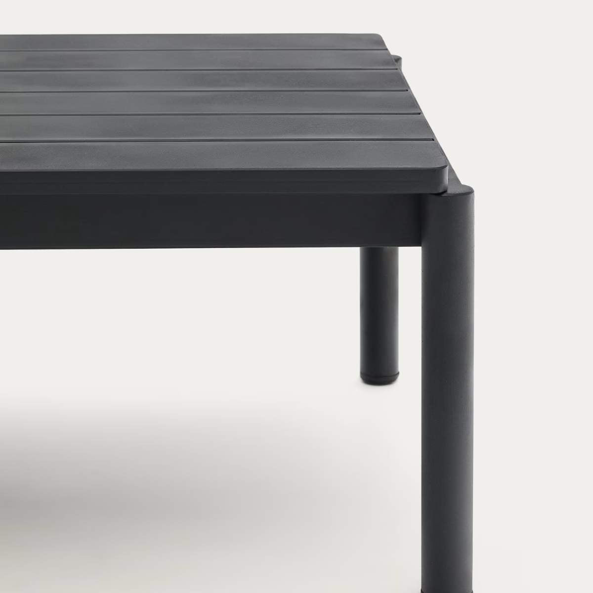 Kave Home Sorells coffee table in green aluminum 63 x 144,6 cm