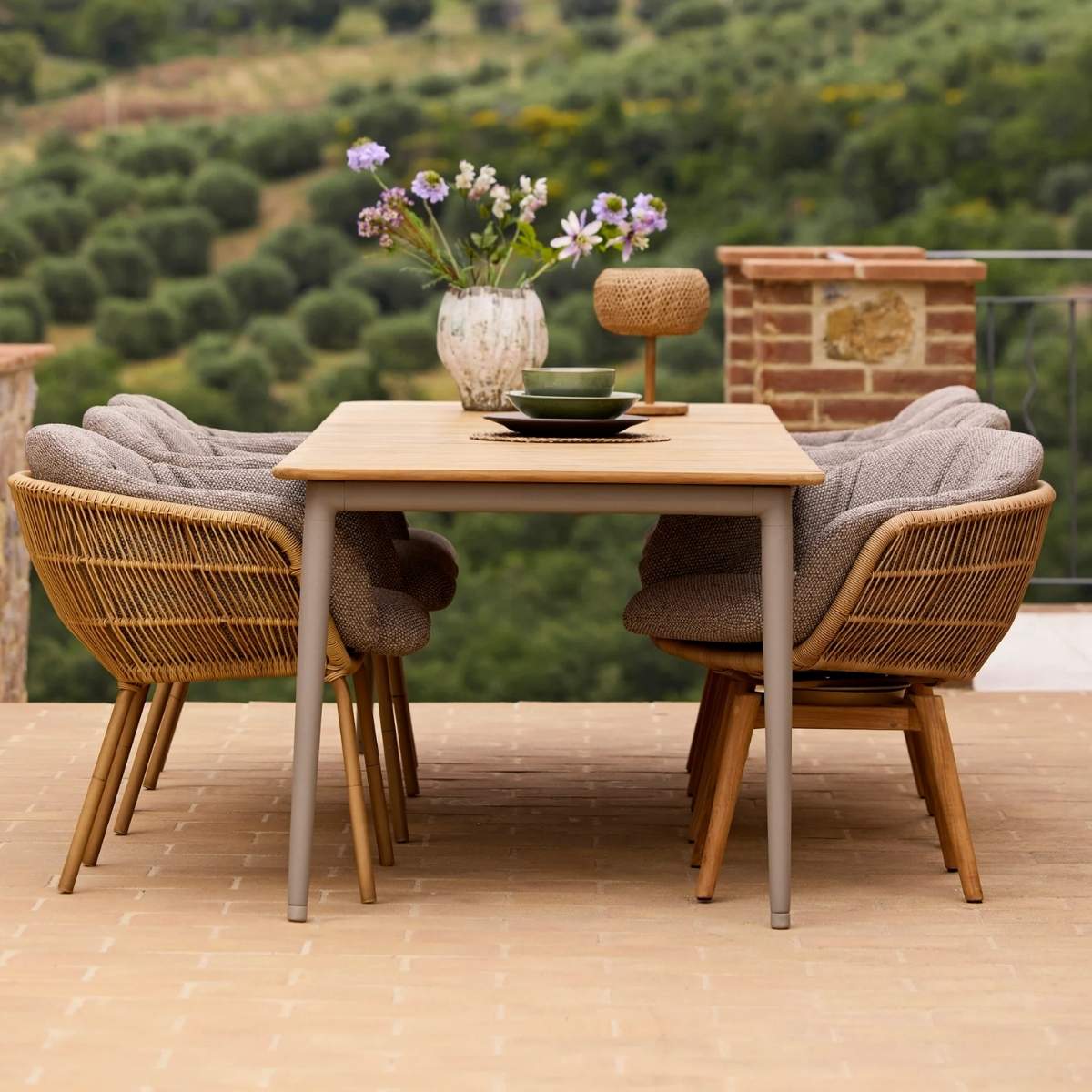 Cane-line Stay Chair, Stackable