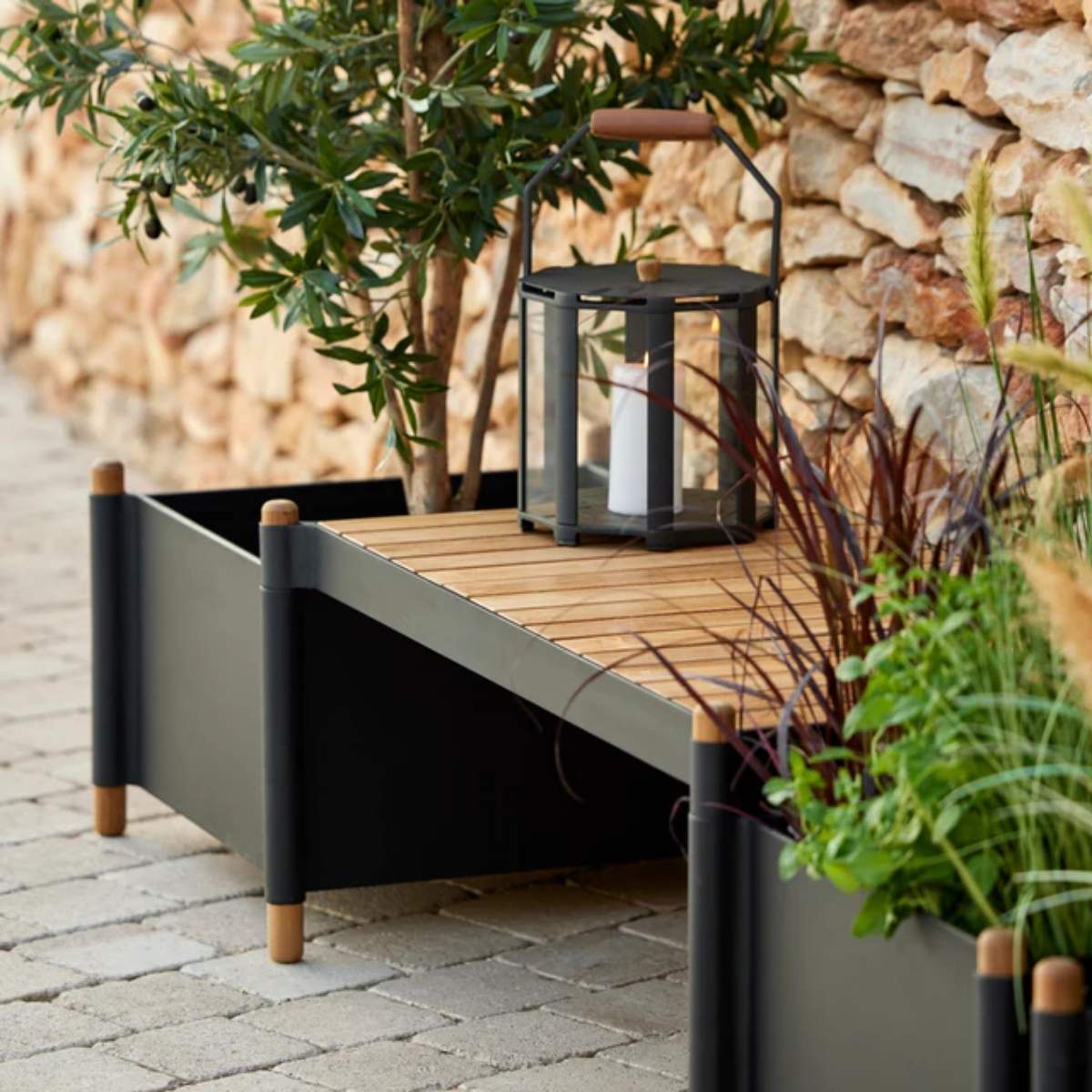 Cane-line Sticks Bench Incl. 2 Planters