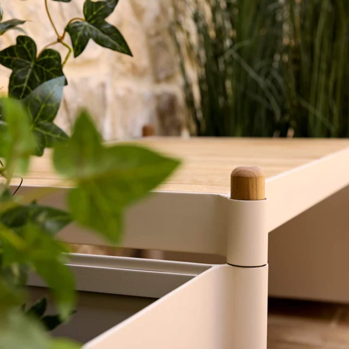 Cane-line Sticks Bench W/Planter