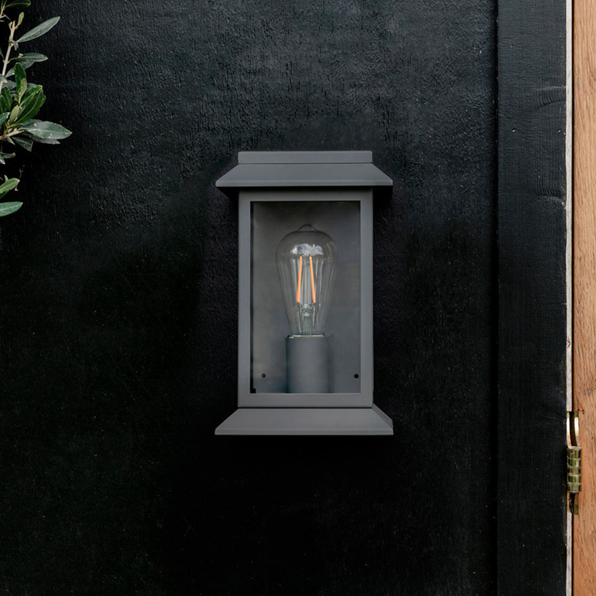 Garden Trading Stourton Wall Light - Carbon - Steel