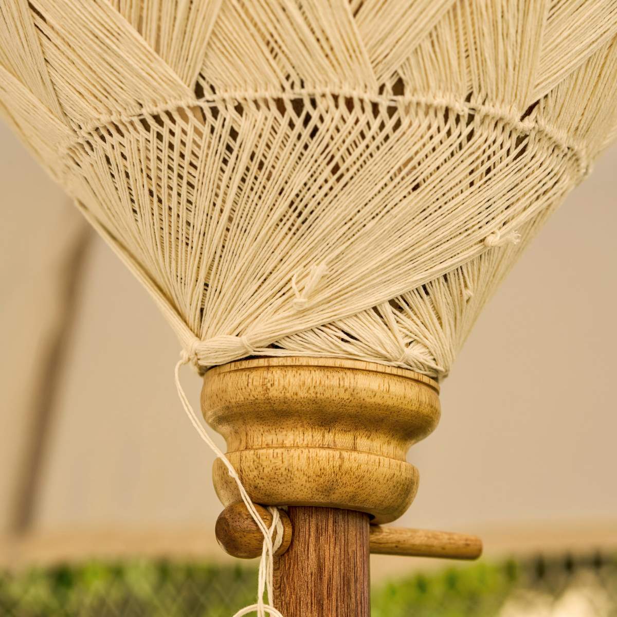 Garden Trading Summerleaze Teak Parasol Natural