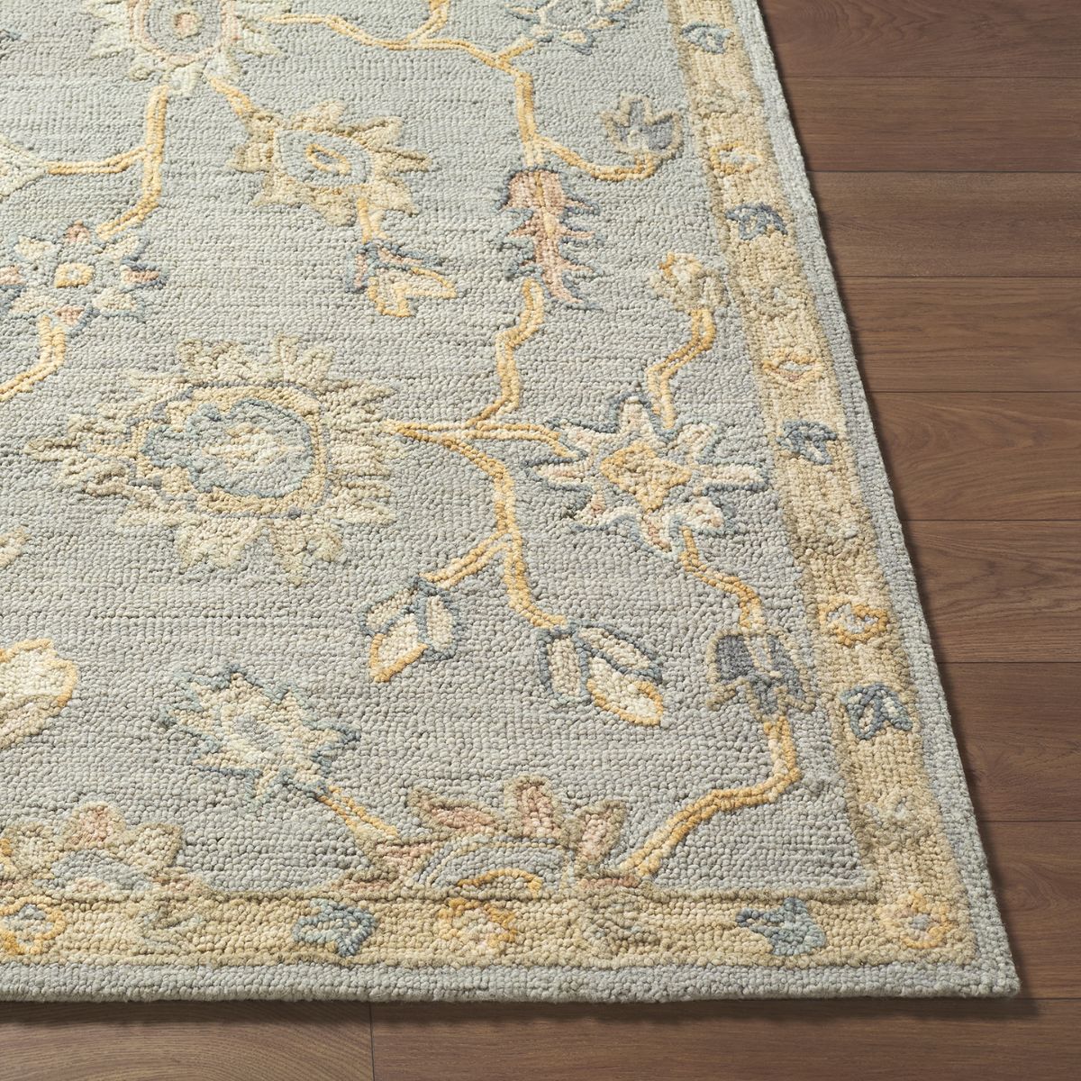 Surya Livabliss Arnold Traditional Wool Traditional Boho Rug