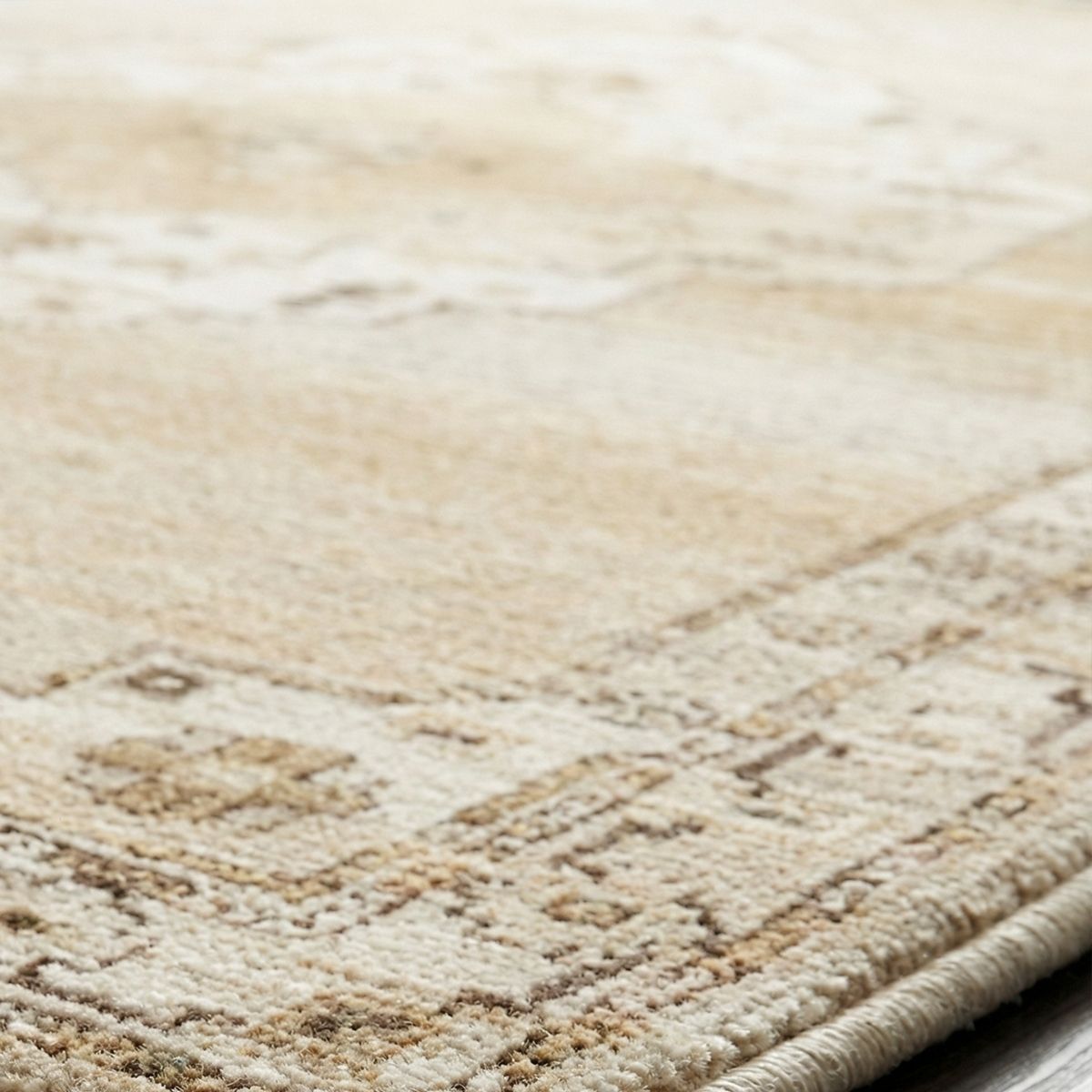 Surya Livabliss Fifth Avenue Vintage Traditional Boho Fringe Rug