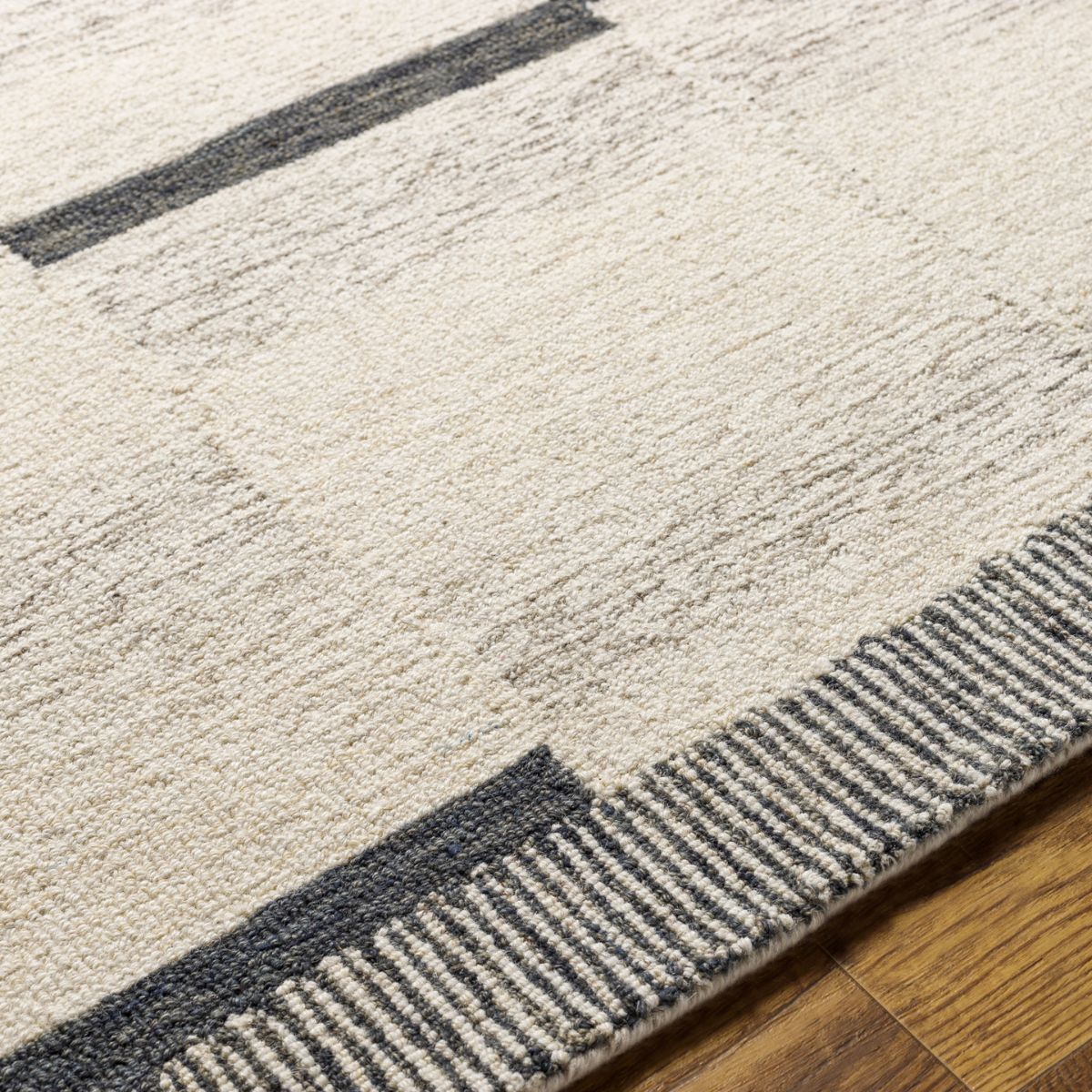 Surya Livabliss Granada Global Hand Tufted Rug