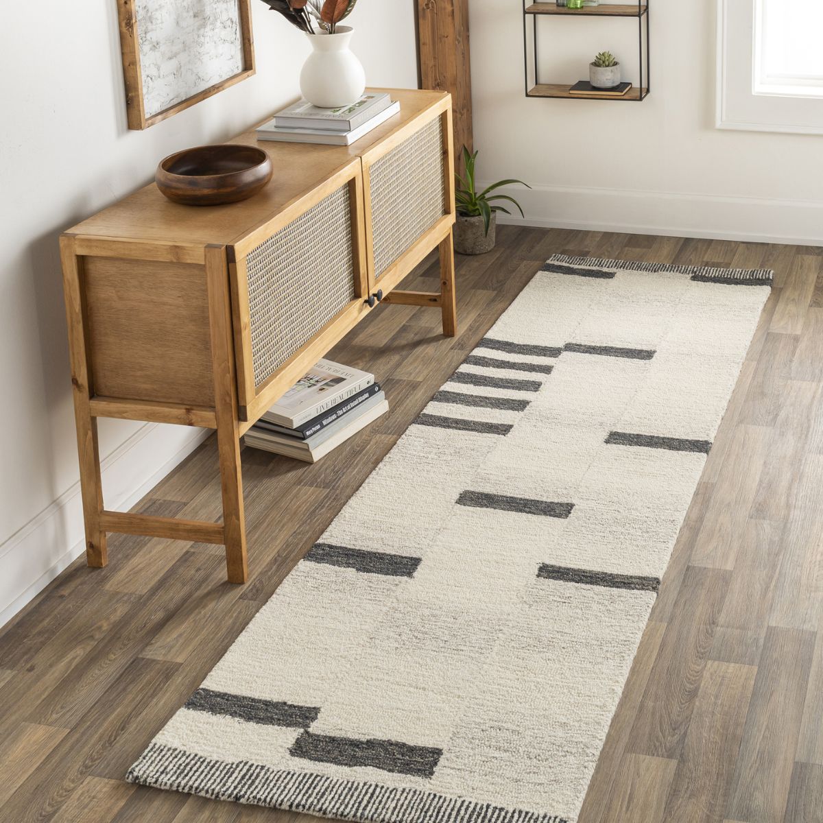 Surya Livabliss Granada Global Hand Tufted Rug