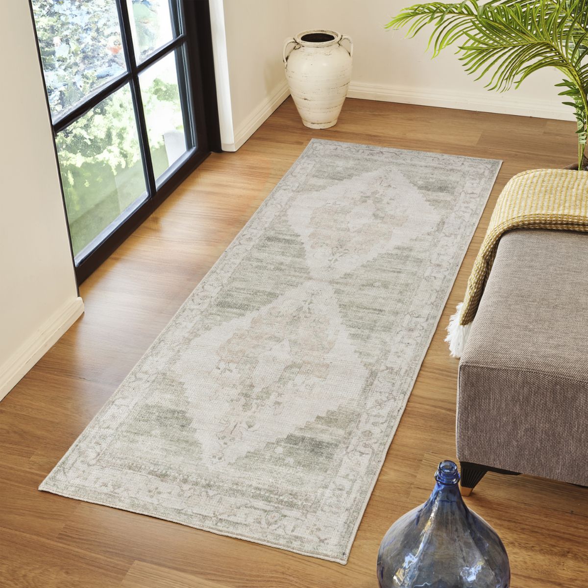 Surya Livabliss Luca Becki Owens Vintage Traditional Vintage Boho Runner