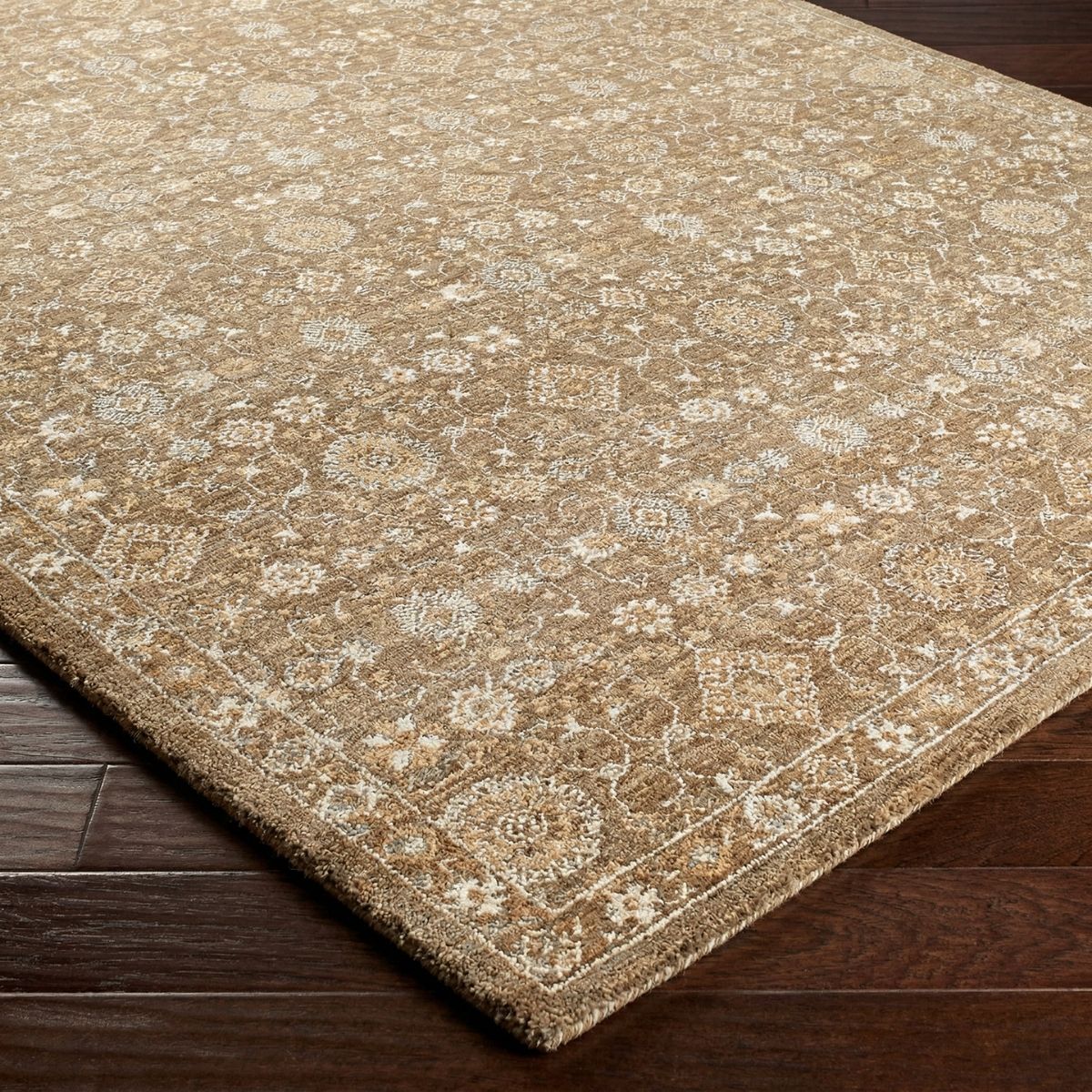 Surya Livabliss Penny Becki Owens Vintage Traditional Vintage Boho Fringe Rug
