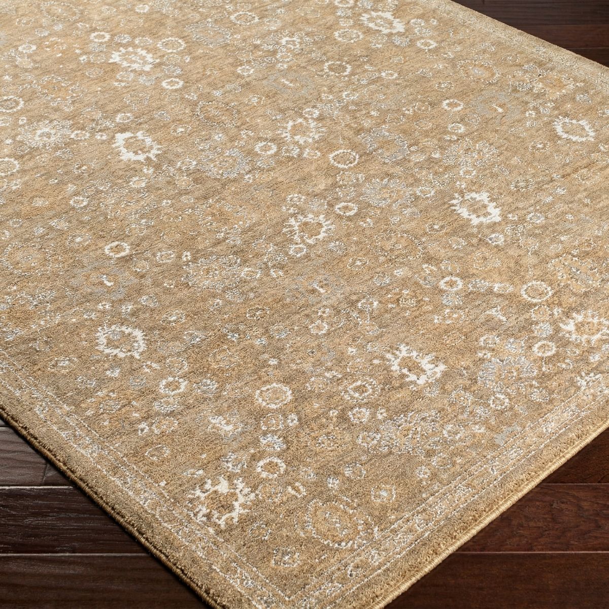 Surya Livabliss Penny Becki Owens Vintage Traditional Vintage Boho Fringe Rug