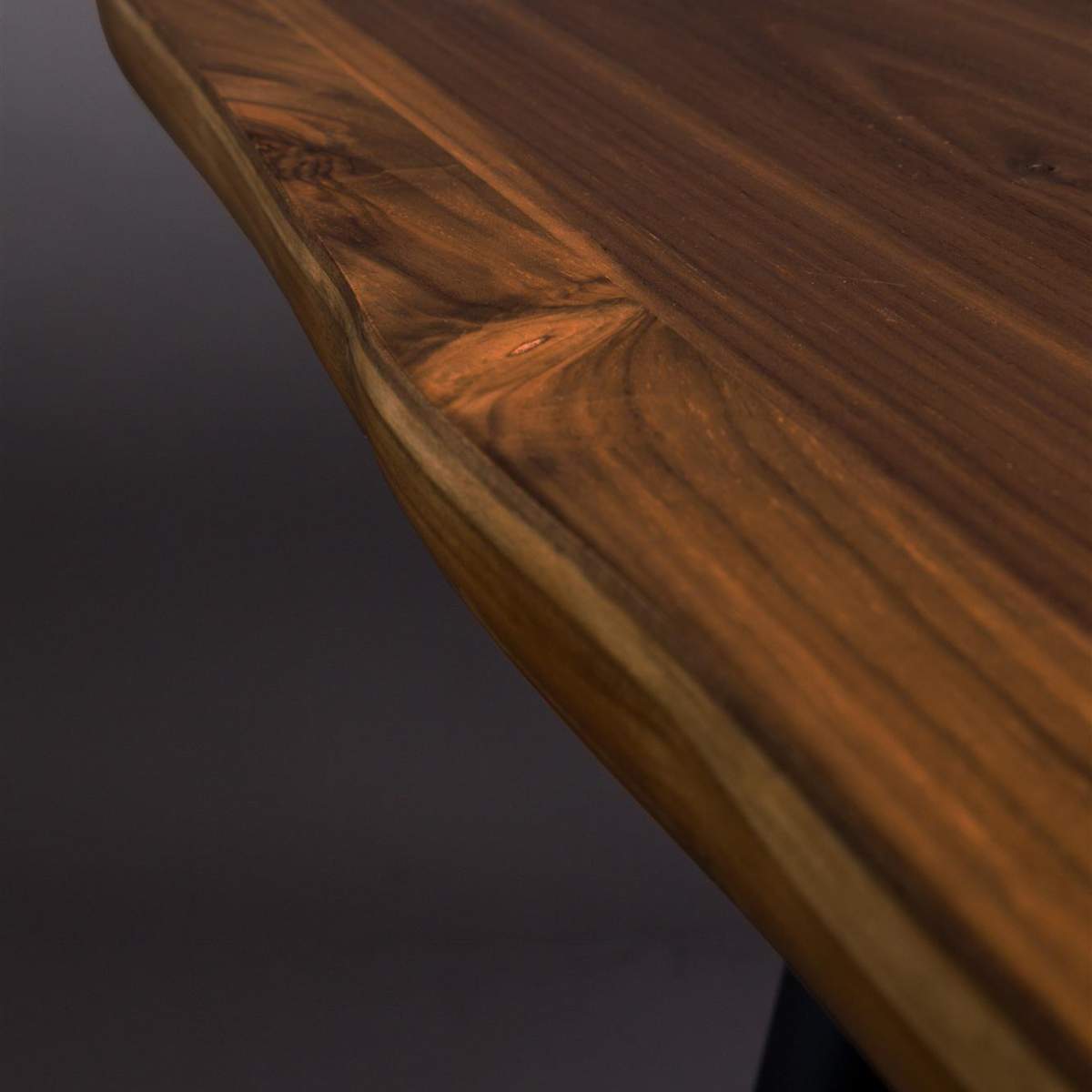 Dutch Bone Table Alagon