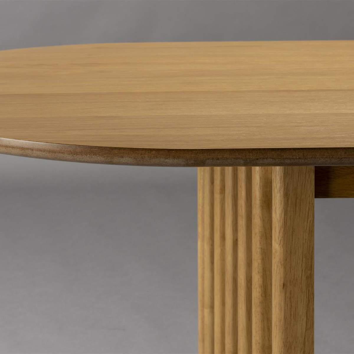 Dutch Bone Table Barlet
