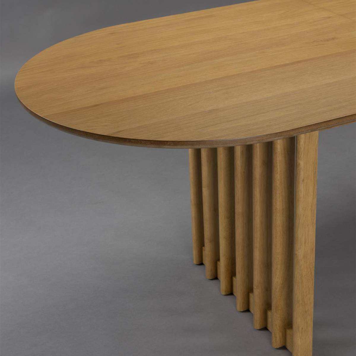 Dutch Bone Table Barlet