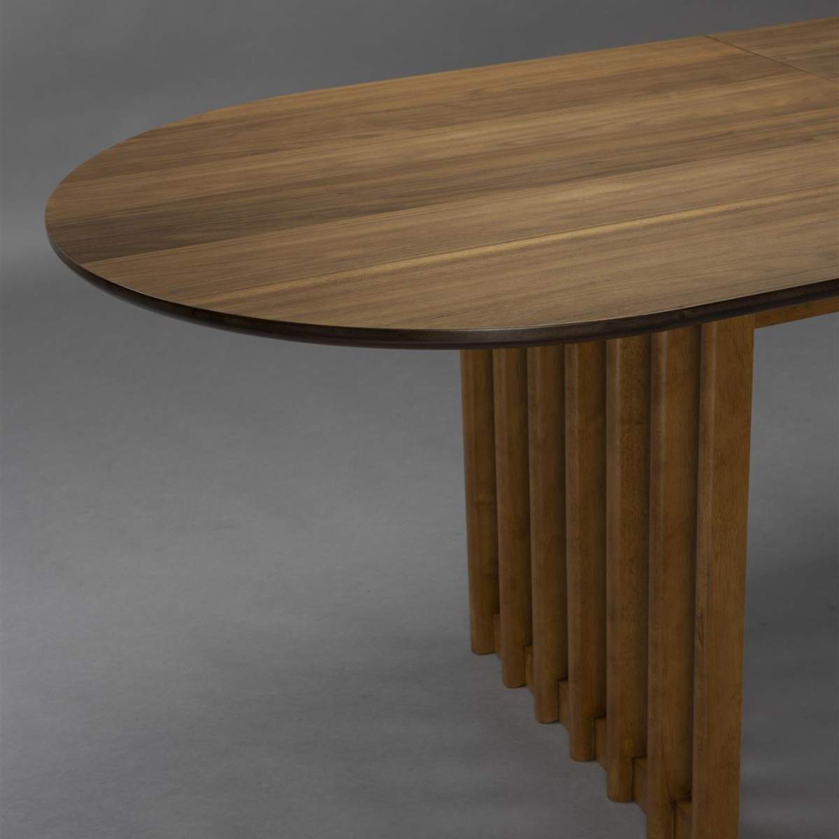 Dutch Bone Table Barlet