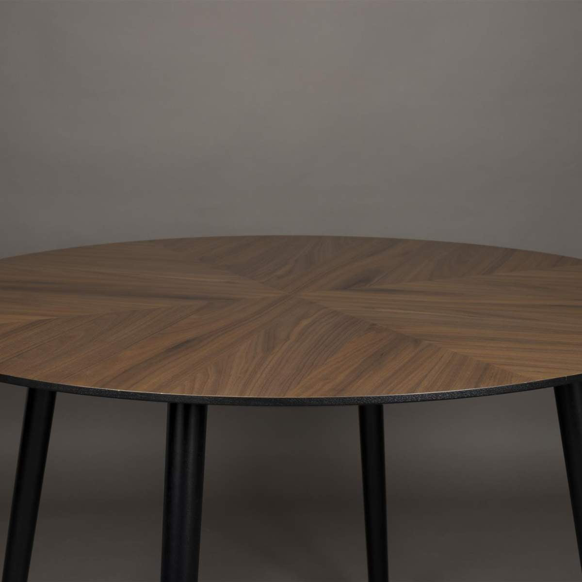 Dutch Bone Table Clover 120'
