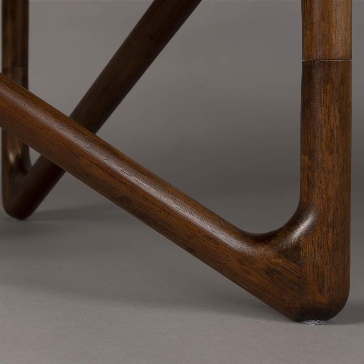 Dutch Bone Table Naia