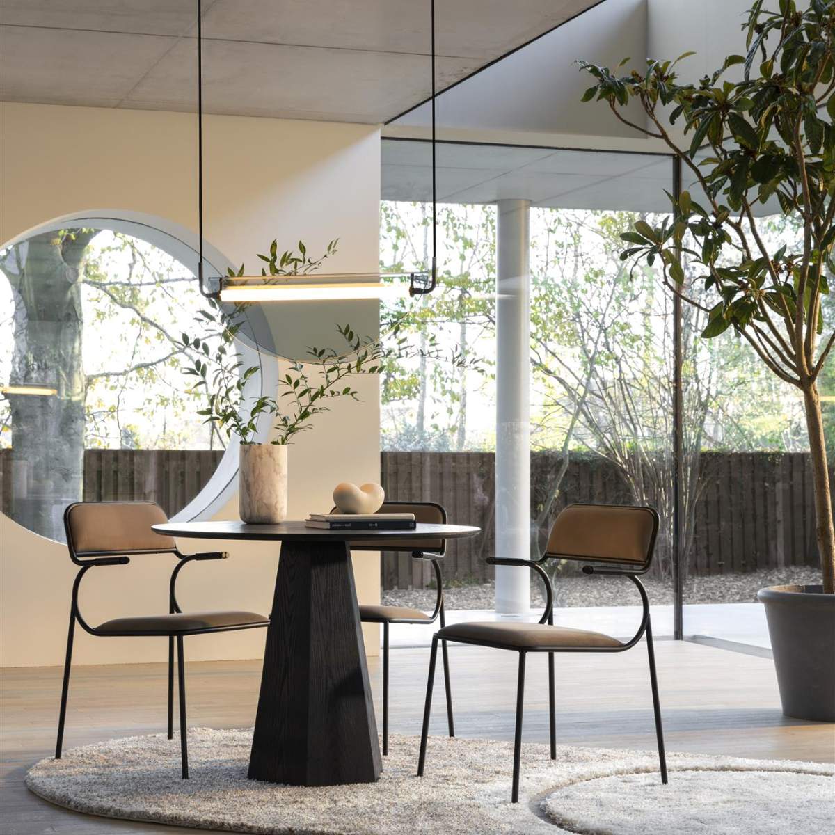 Zuiver Table Pilar Black
