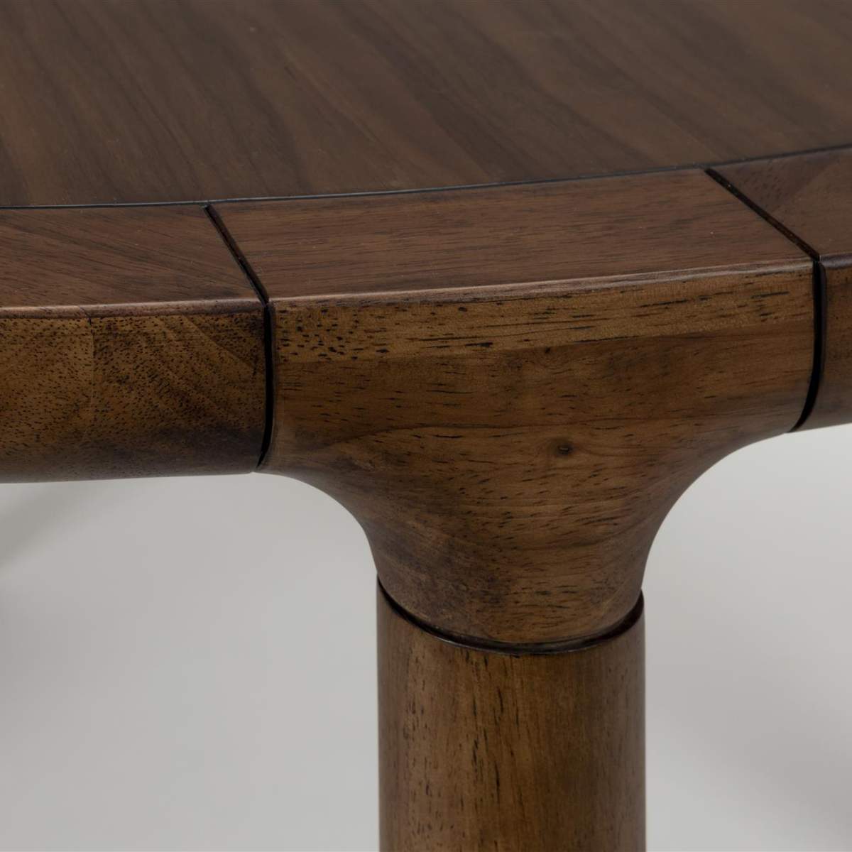 Zuiver Table Storm '128 Walnut