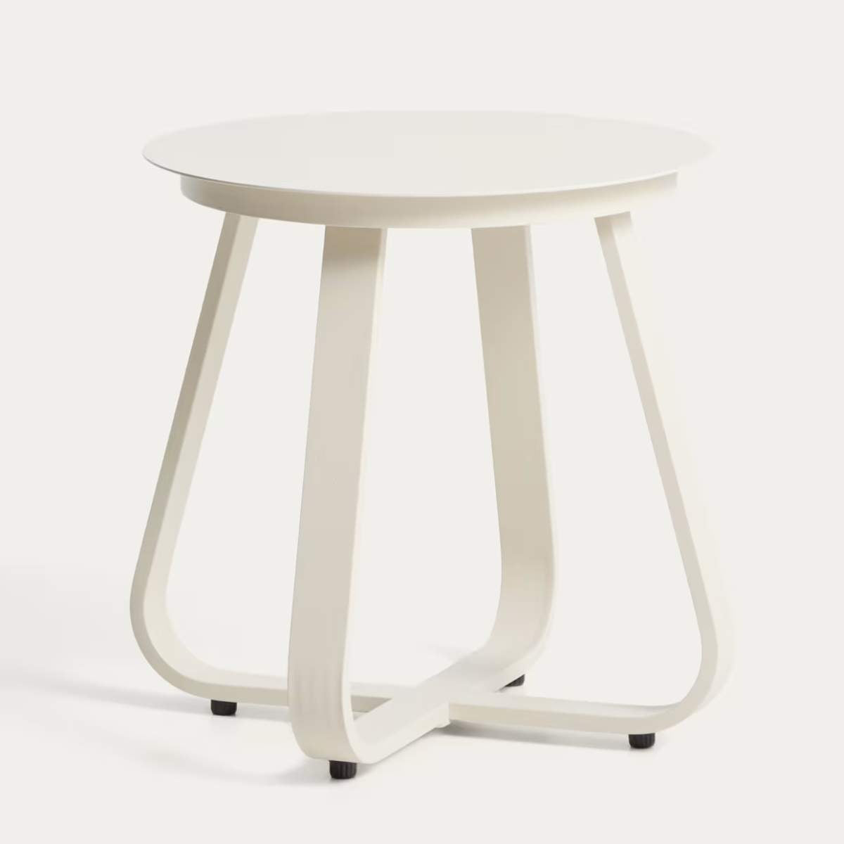 Kave Home Tamaris ecru aluminium outdoor side table Ø48cm