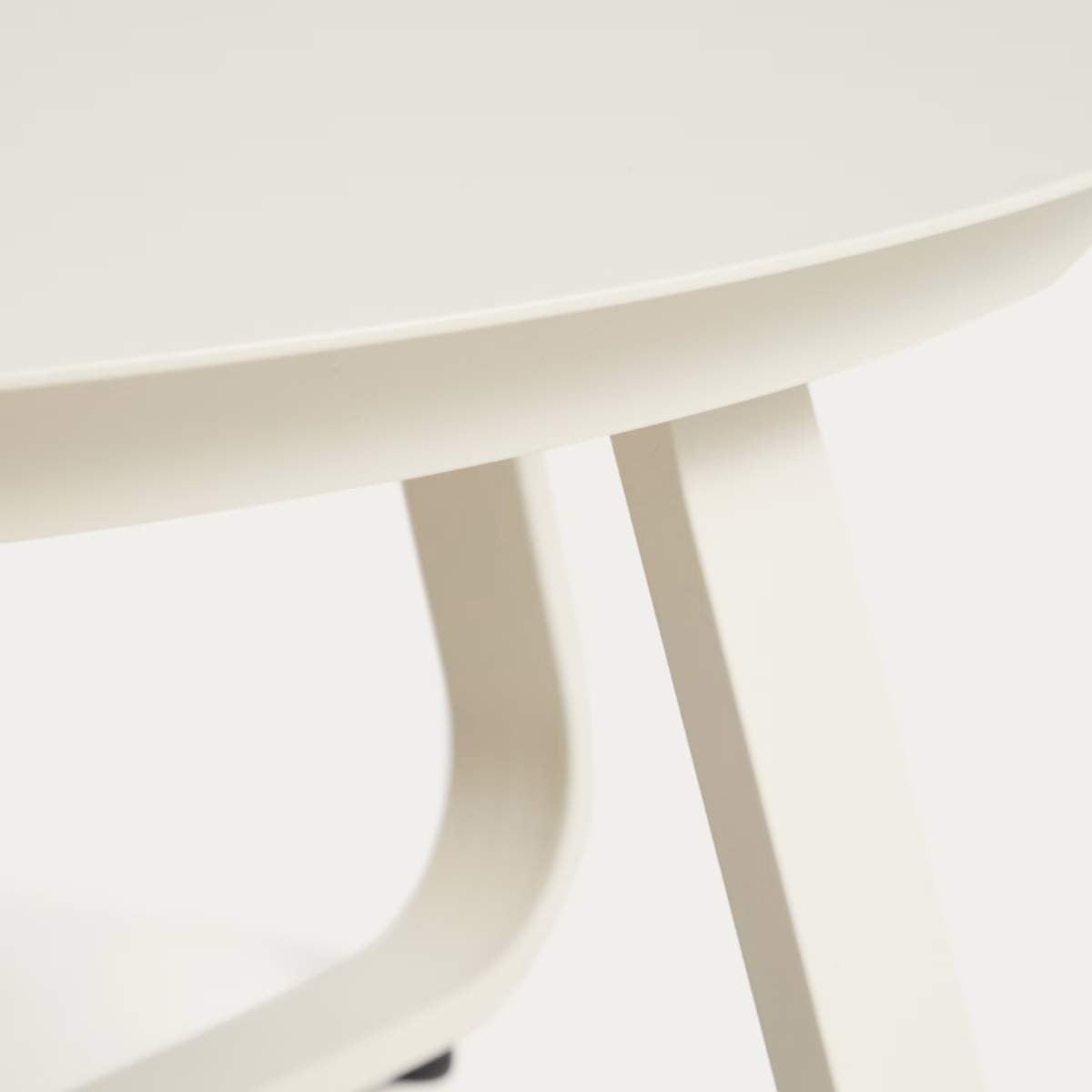Kave Home Tamaris ecru aluminium outdoor coffee table Ø80cm