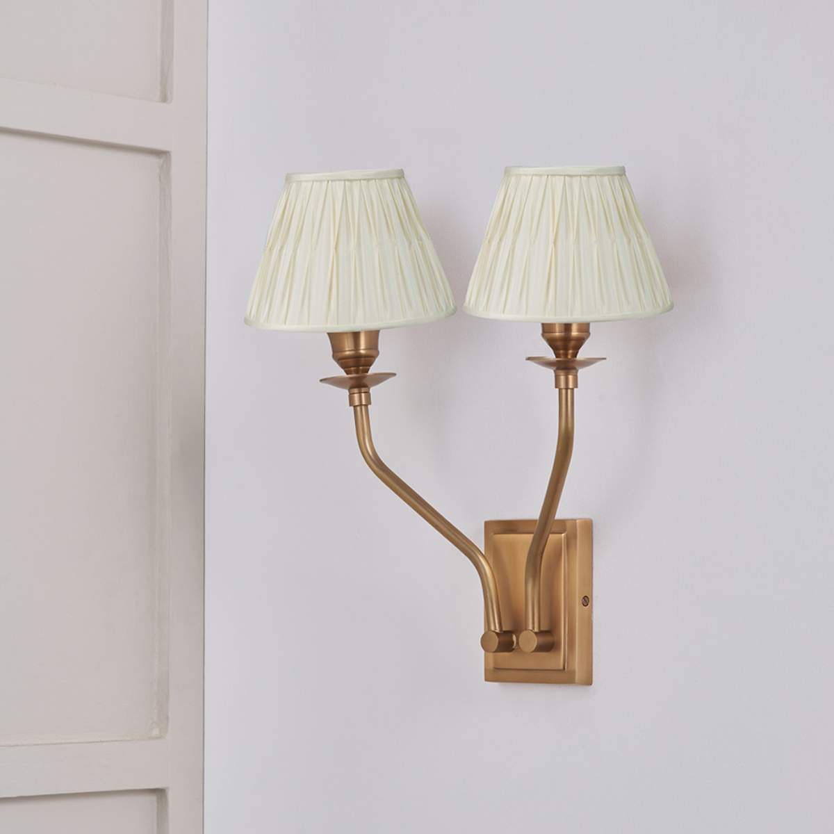 Pacific Lifestyle Tatiana Antique Brass Metal Double Wall Light
