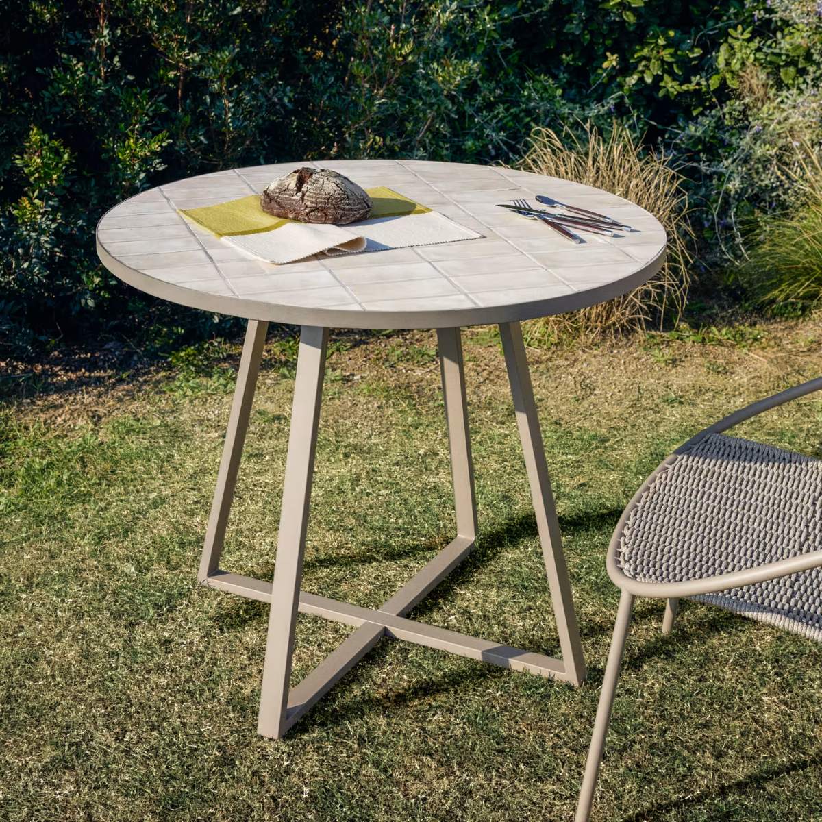 Kave Home Tella round table in taupe galvanised steel with beige tiles Ø120cm