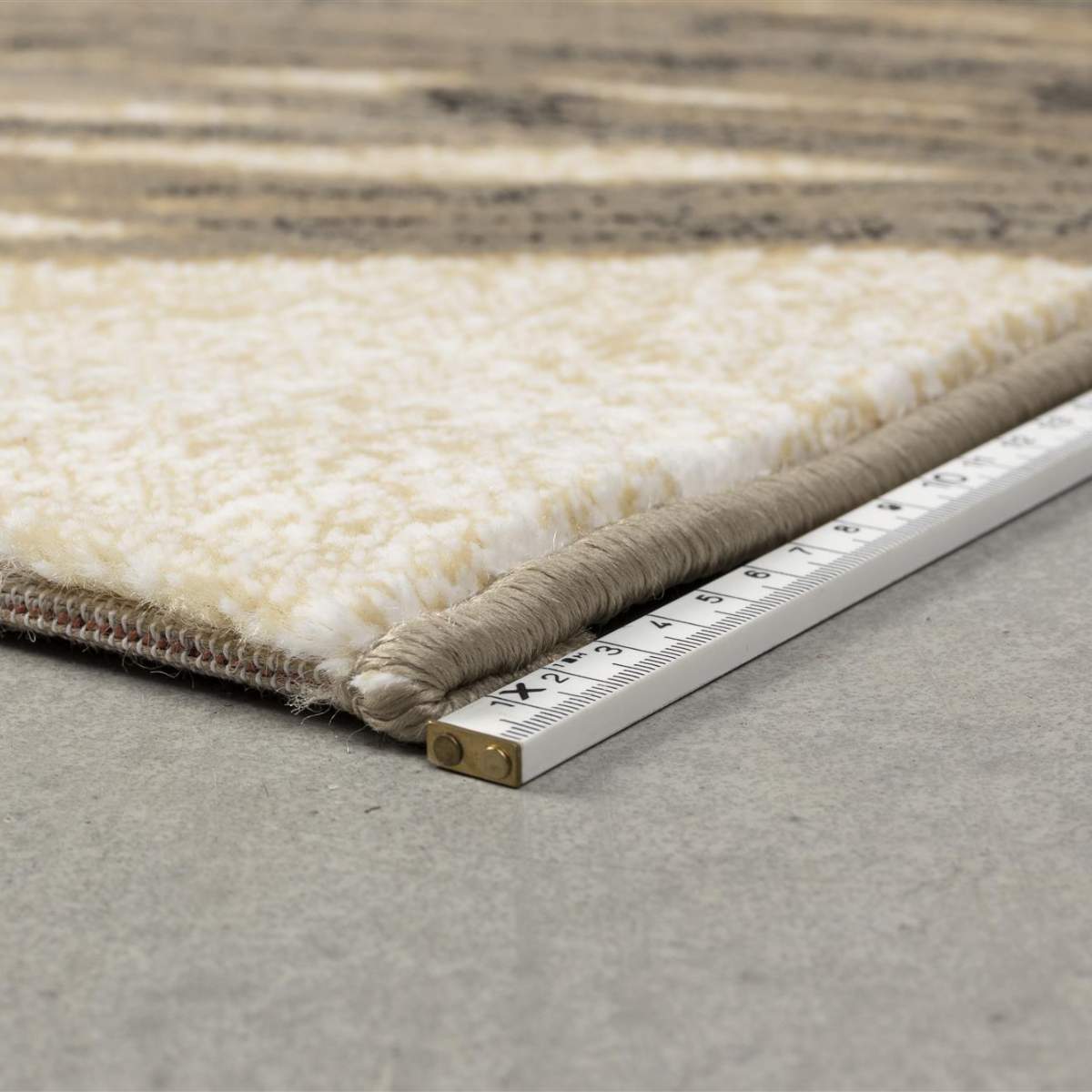 Bold Monkey The Legend Of Koi Carpet 160x230 Beige/Black Grey