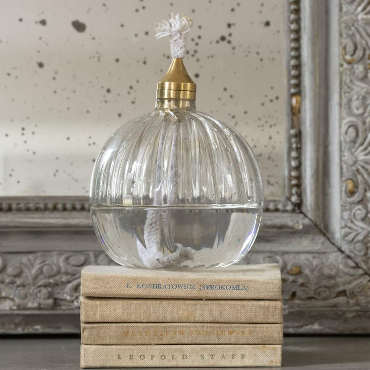 Grand Illusions Theia Oil Lamp