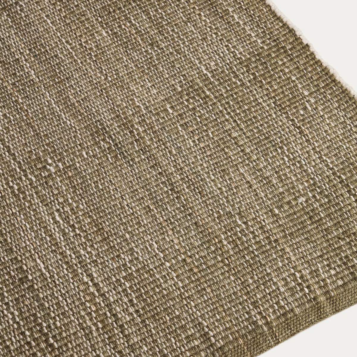 Kave Home Tirla green 100% PET rug 200 x 300cm