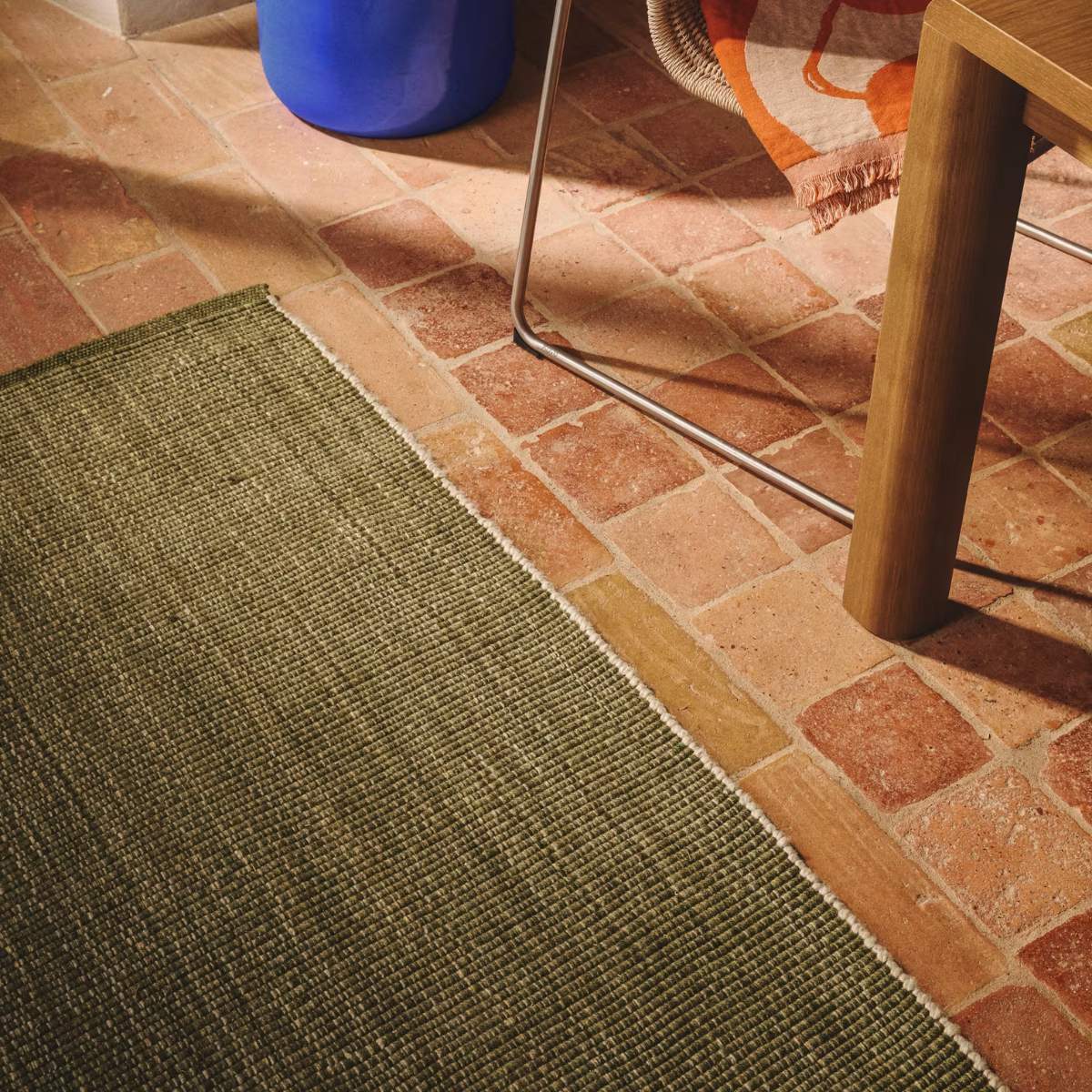 Kave Home Tirla green 100% PET rug 200 x 300cm
